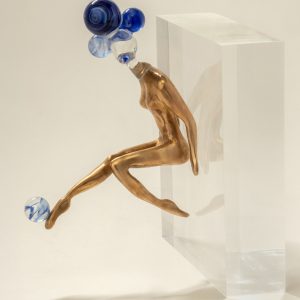 ¨Mystera¨ - Lost wax bronze casting, with modeling glass, and acrylic base, 9.84 × 9.84 × 6.69 inches, 2024